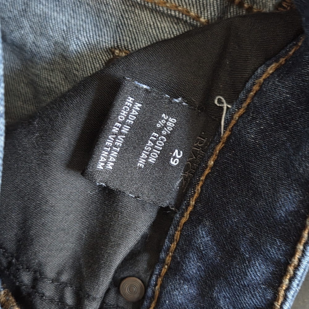 Buckle black fit no.146 29 cropped distressed Blue denim Jeans - Picture 3 of 8